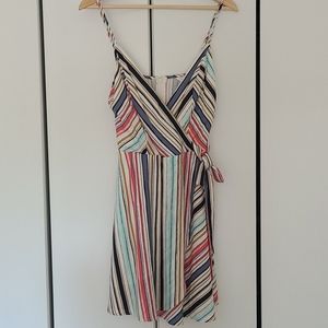 womens faux wrap dress